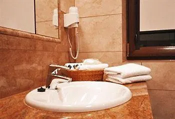 Akme Apartments&rooms&free Parking