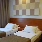 Akme & & Free Parking 公寓式酒店 格但斯克