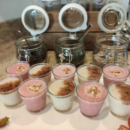 Akme & & Free Parking Apartahotel