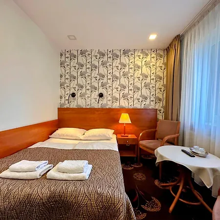 Akme & & Free Parking Aparthotel