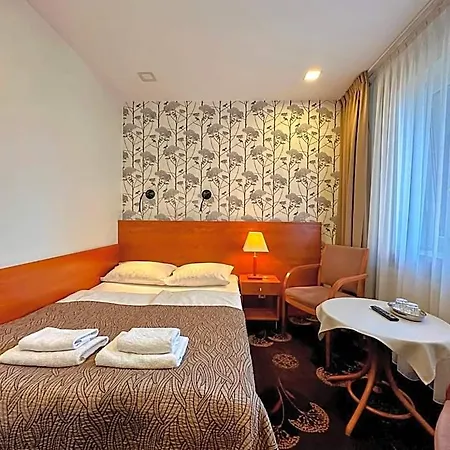 Akme & & Free Parking Апарт-отель 3*