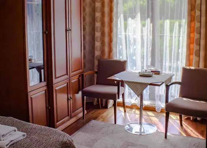 Apartmanhotel Akme & & Free Parking