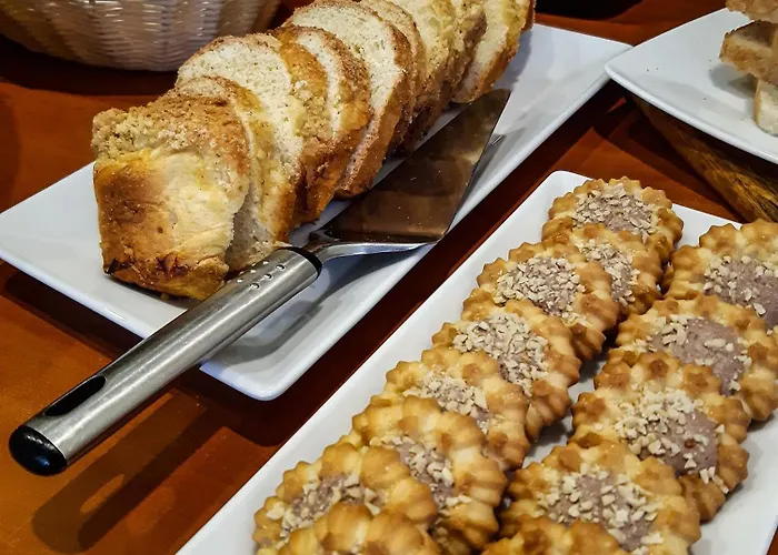 Akme & & Free Parking 3*