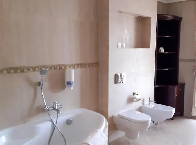 Akme & & Free Parking Gdańsk